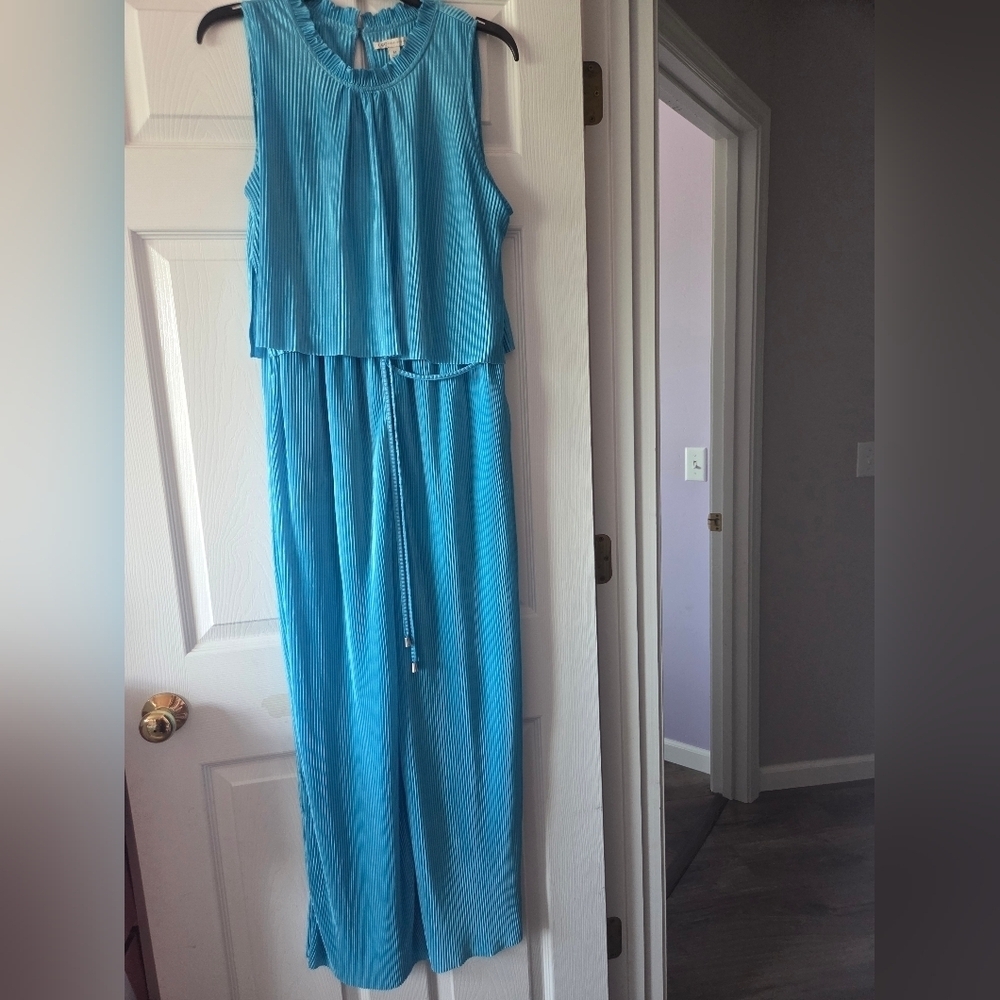 Women's blue plisse jumpsuit size M